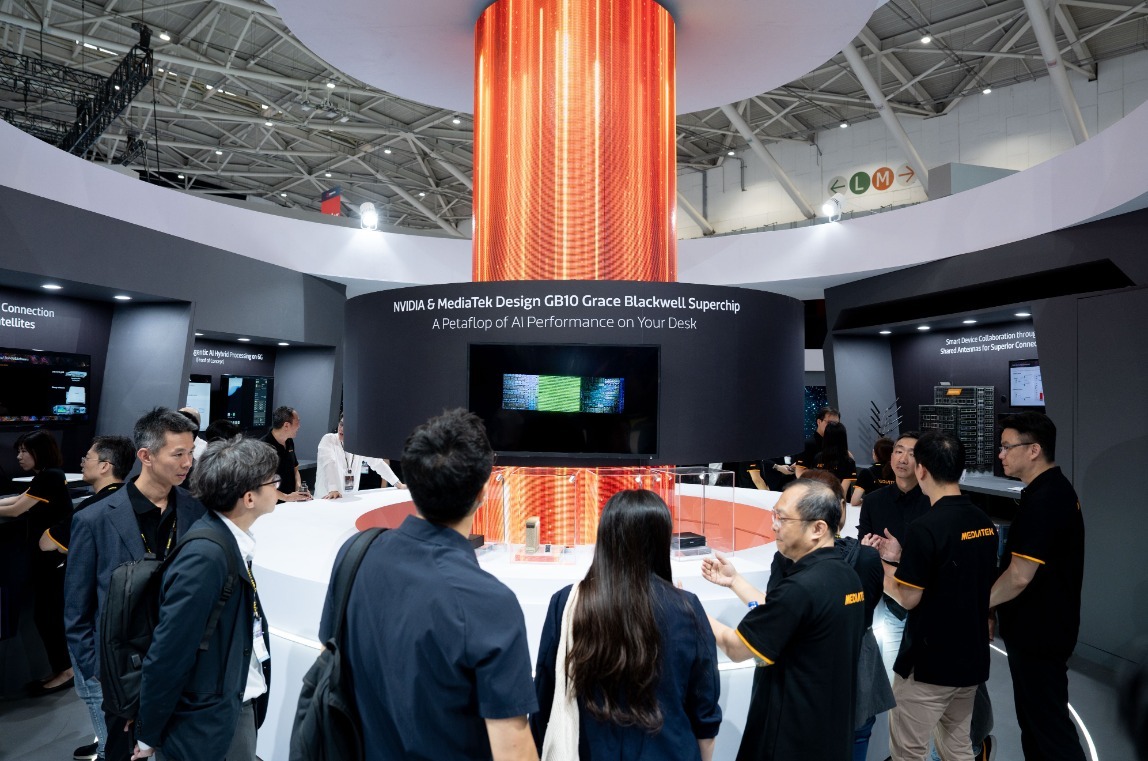 MediaTek presenta su visión de IA: del edge a la nube